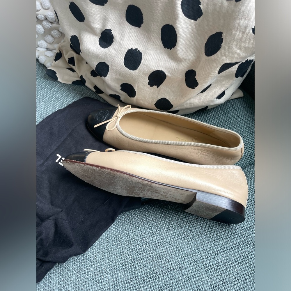 CHANEL Lambskin‎ Ballerina Beige/Black Classic Ballet Flats shoes Size 38 - Picture 11 of 14